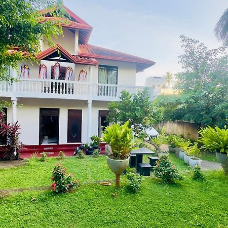 Sritaly Inn Mirissa Dış mekan fotoğraf