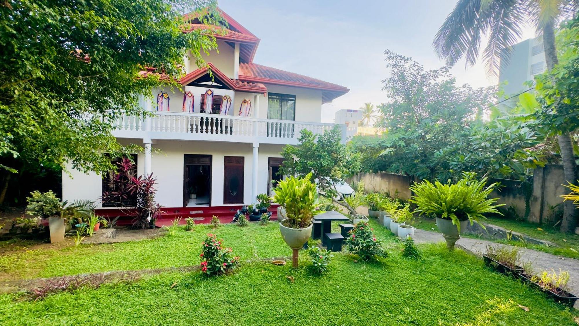 Sritaly Inn Mirissa Dış mekan fotoğraf