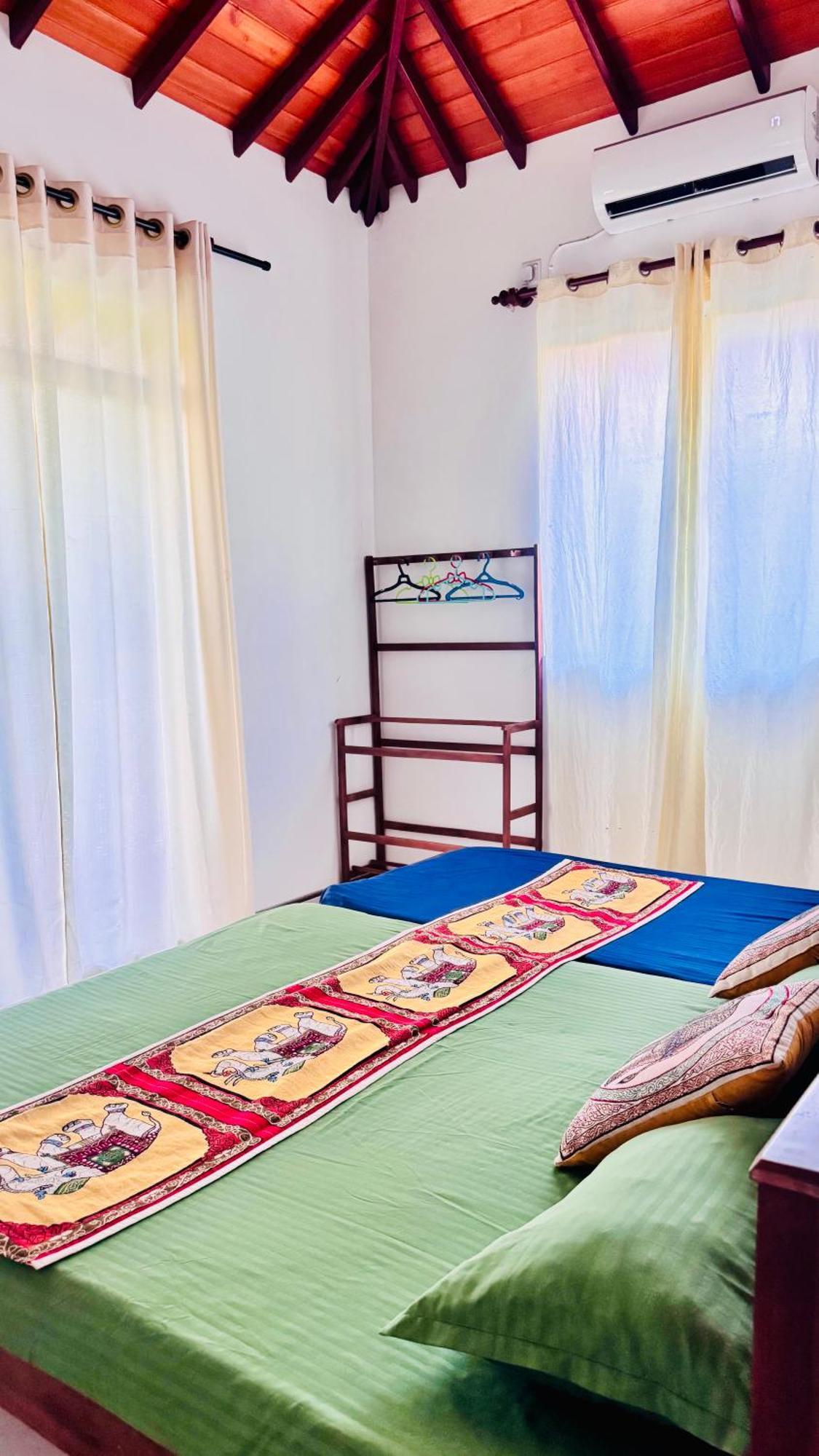 Sritaly Inn Mirissa Dış mekan fotoğraf