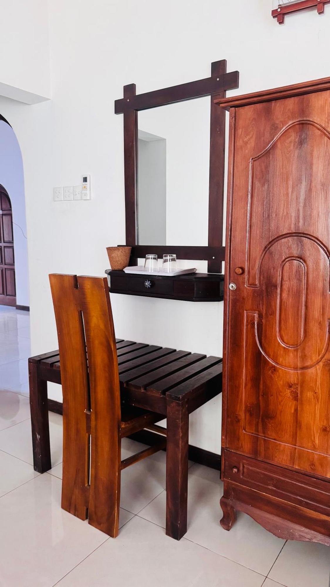 Sritaly Inn Mirissa Dış mekan fotoğraf