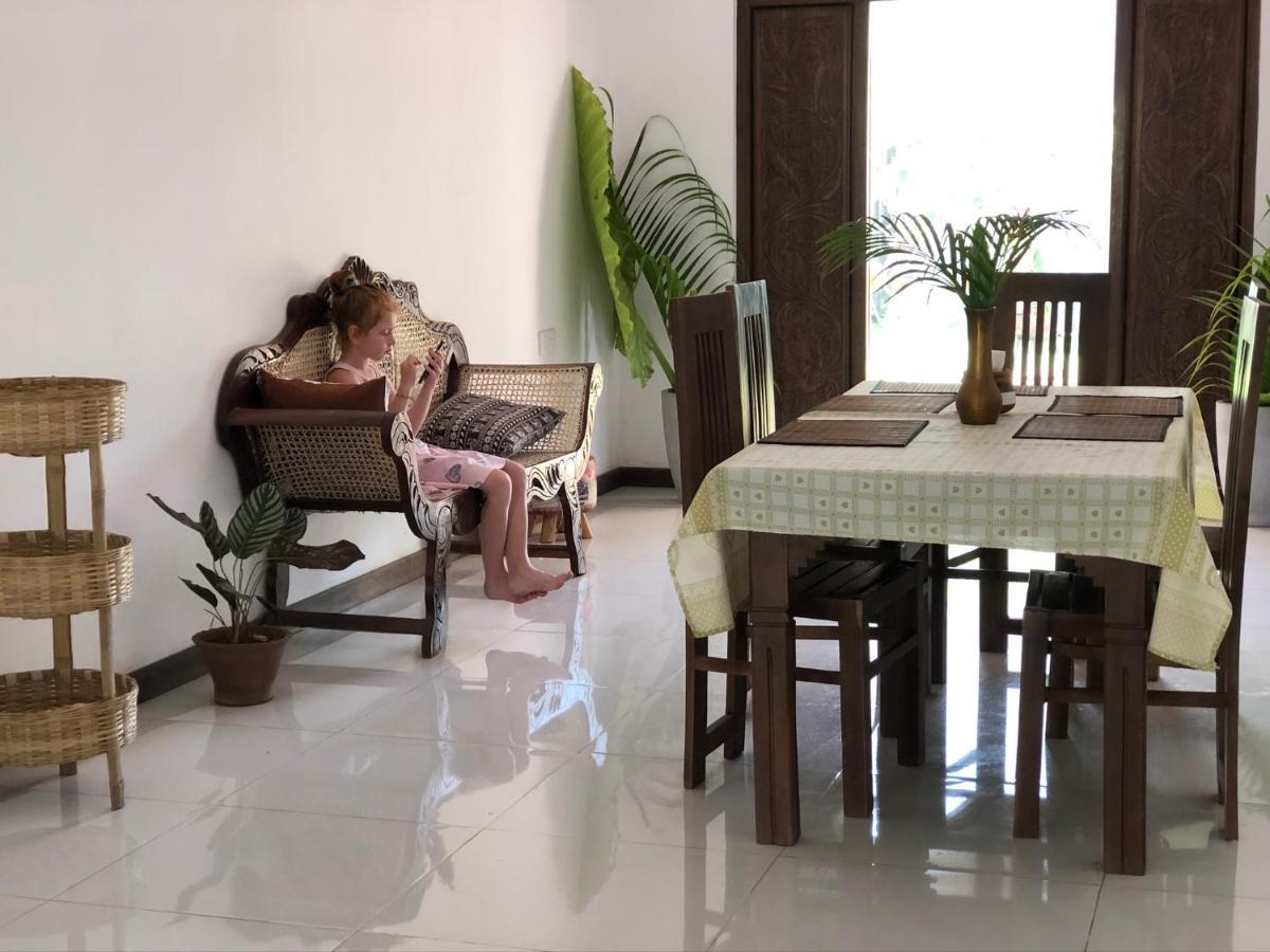 Sritaly Inn Mirissa Dış mekan fotoğraf